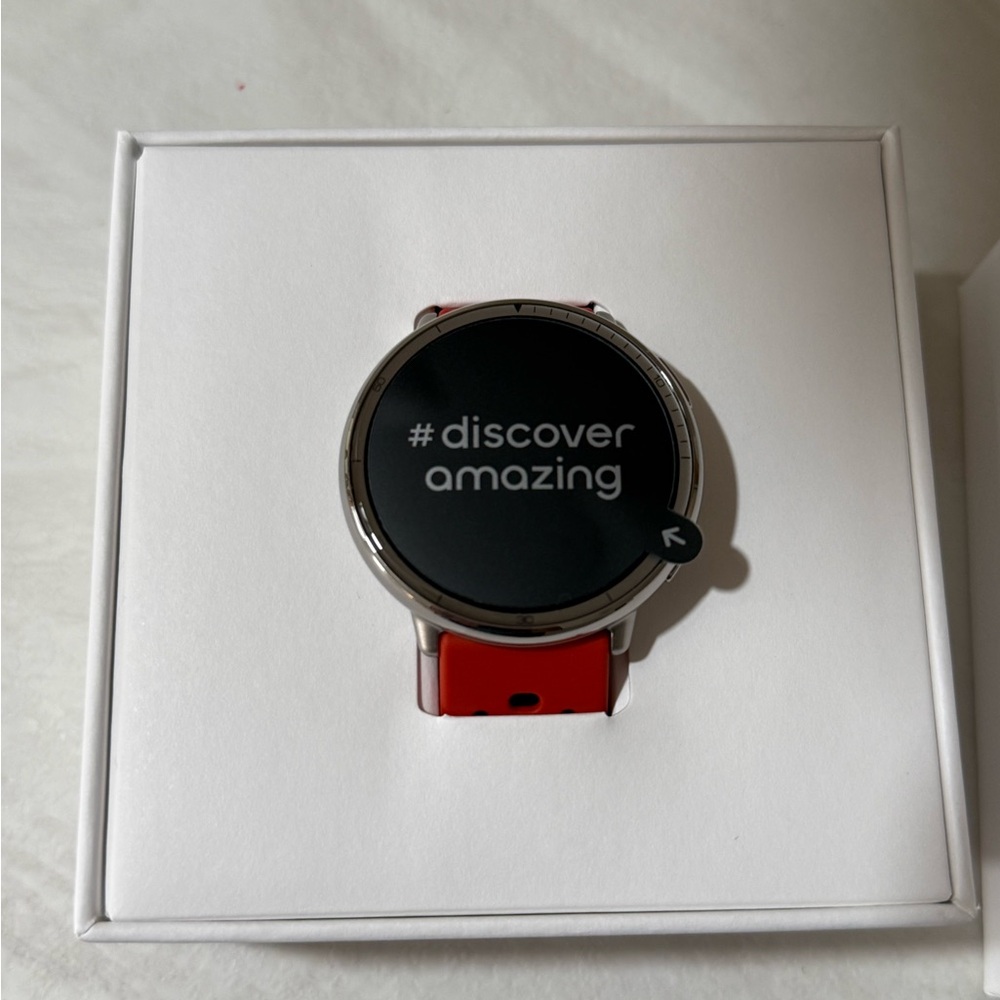 Discovery Smartwatch with Vibrant Red Band